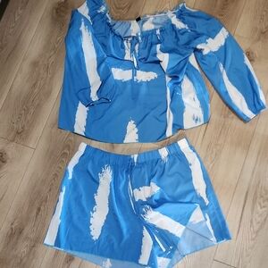 SHEIN Curve Blue and White Ensemble.shorts Perfect For An Evening On a Cruise!